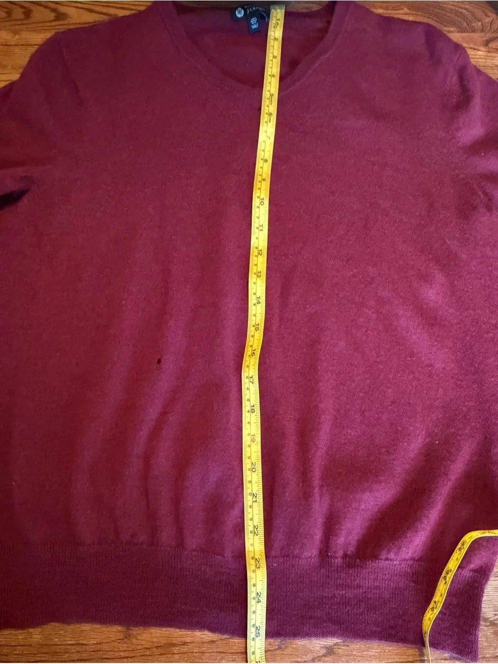 J.Crew Italian 100% Merino Wool V-Neck Sweater Men’s L Burgundy - Small Hole